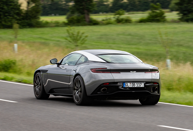 Aston Martin DB11