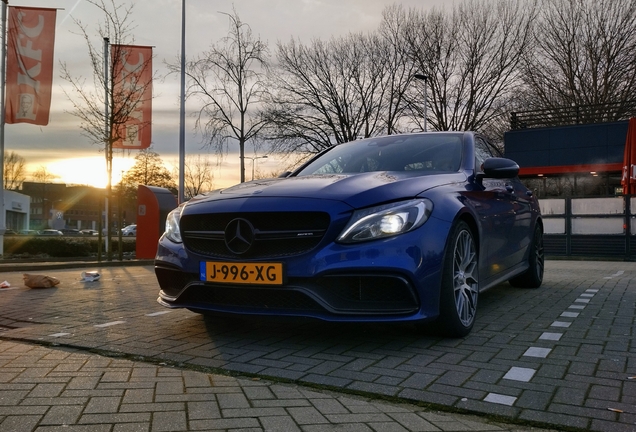 Mercedes-AMG C 63 S W205