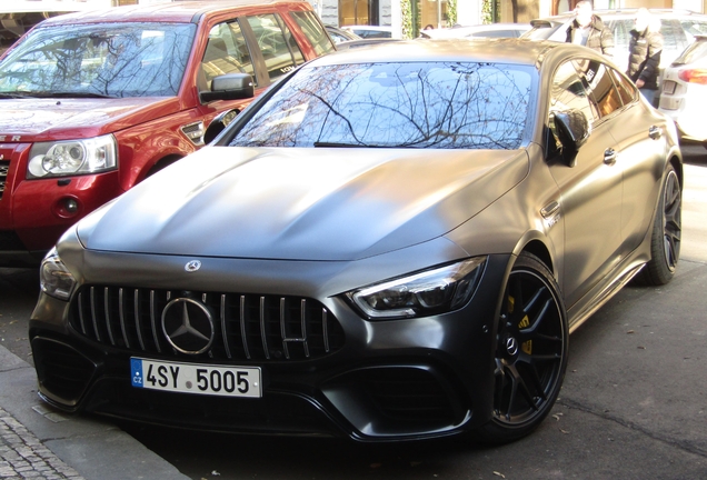 Mercedes-AMG GT 63 S X290