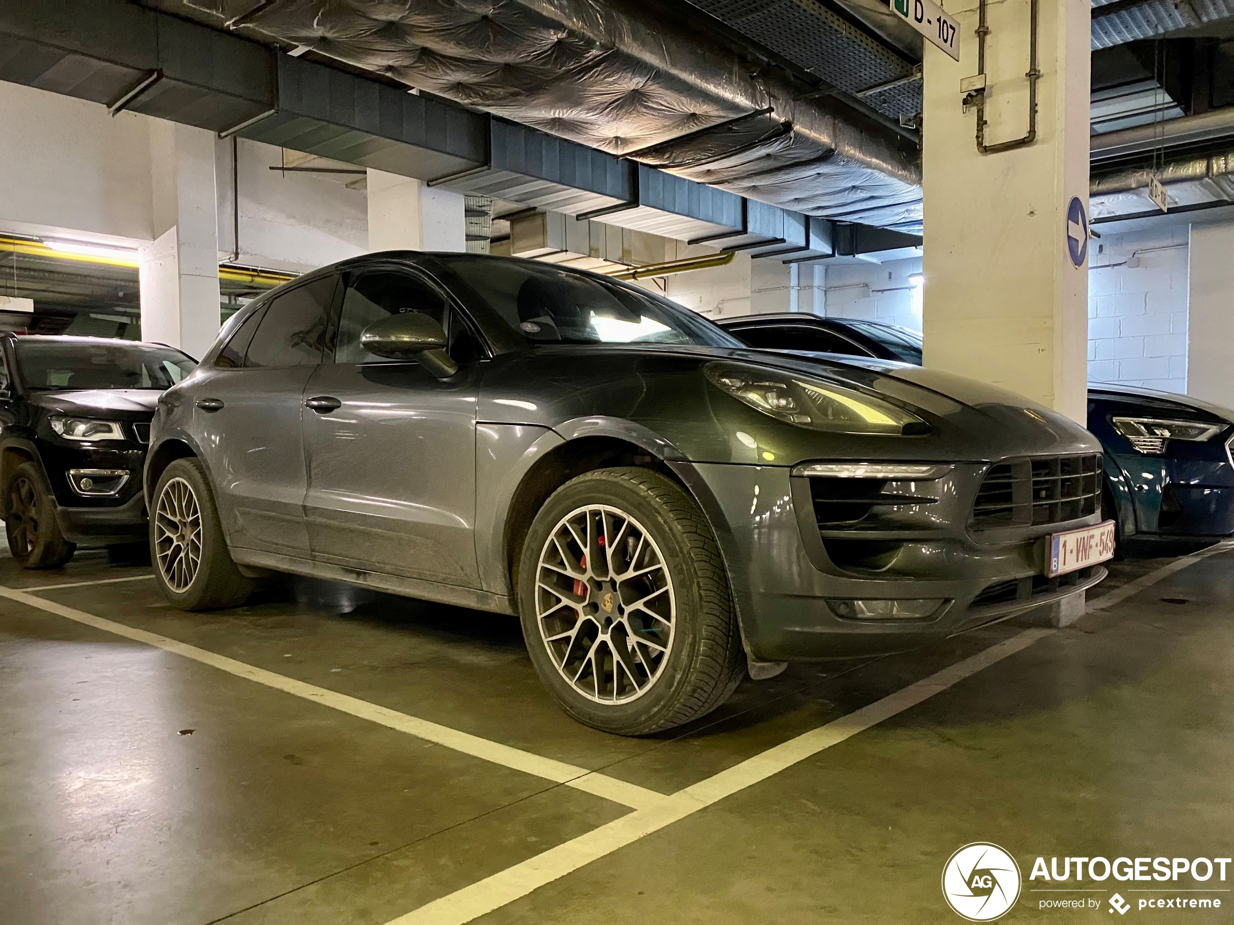 Porsche 95B Macan GTS