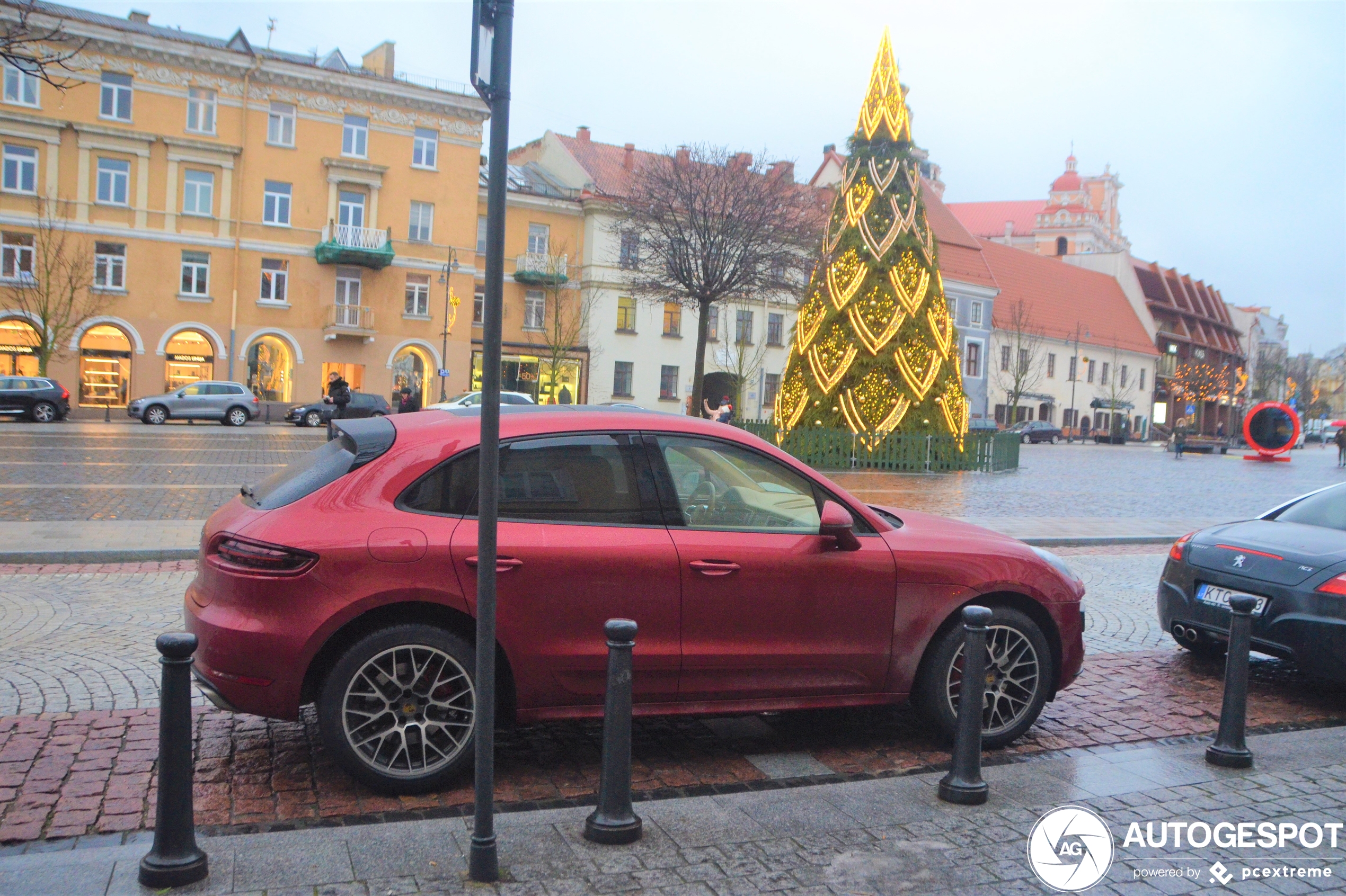 Porsche 95B Macan Turbo