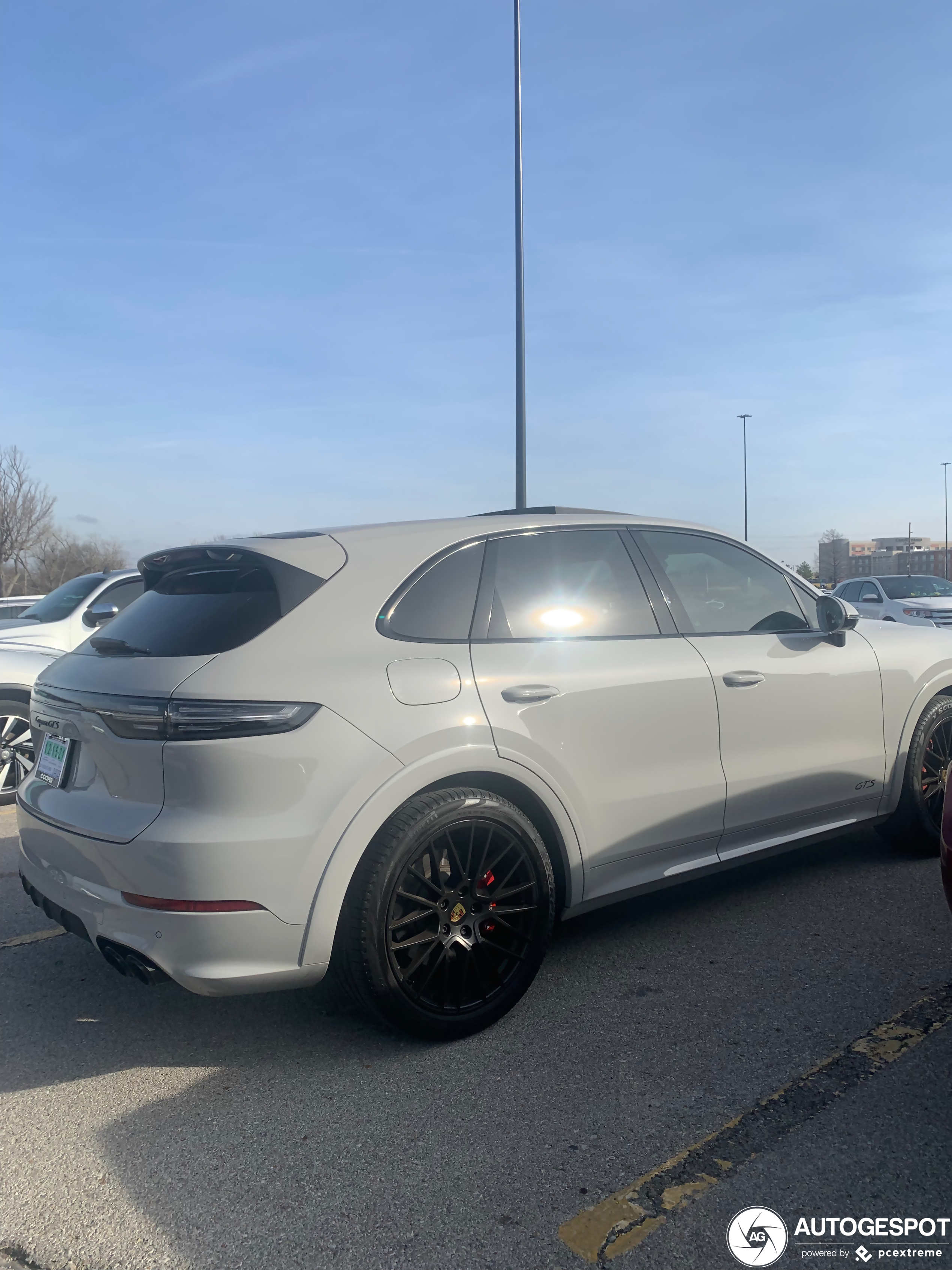 Porsche 9YA Cayenne GTS