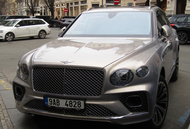 Bentley Bentayga V8 2021