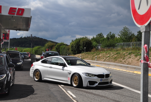 BMW M4 F82 Coupé Team Schirmer