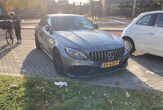 Mercedes-AMG C 63 S W205