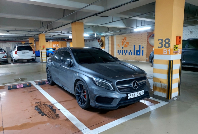 Mercedes-Benz GLA 45 AMG X156