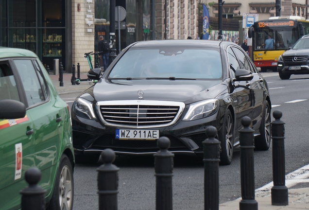 Mercedes-Benz S 63 AMG V222