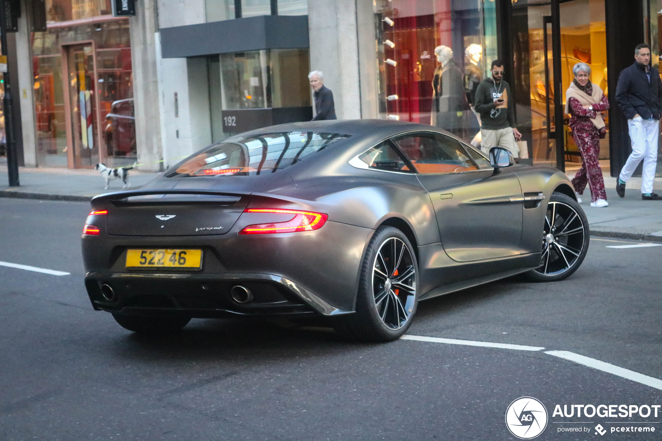 Aston Martin Vanquish 2013