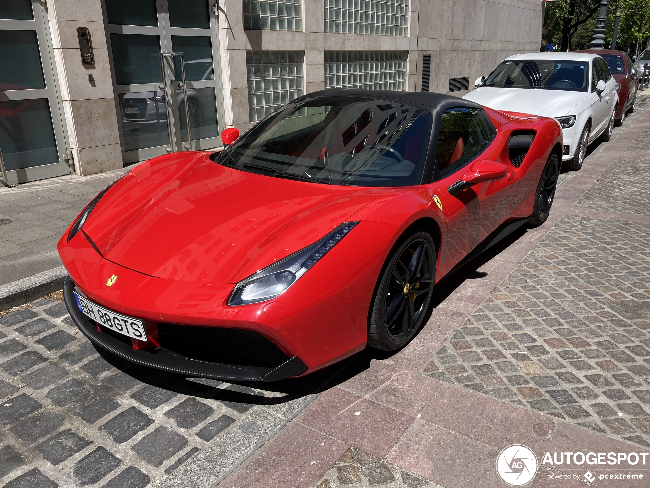 Ferrari 488 Spider