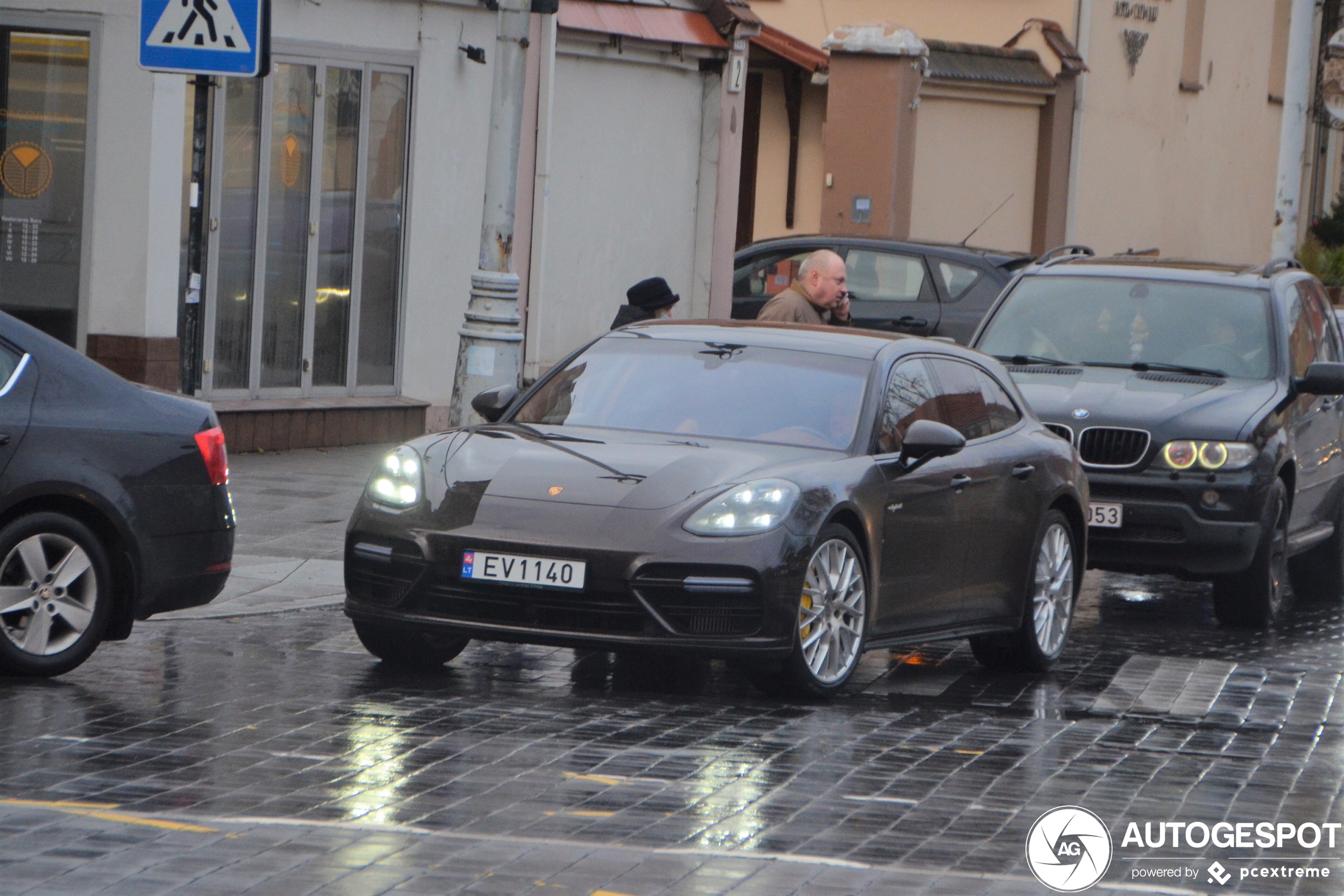 Porsche 971 Panamera Turbo S E-Hybrid Sport Turismo