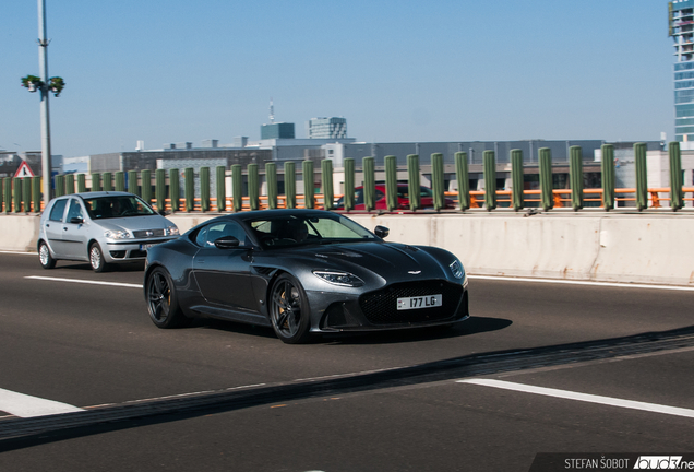 Aston Martin DBS Superleggera