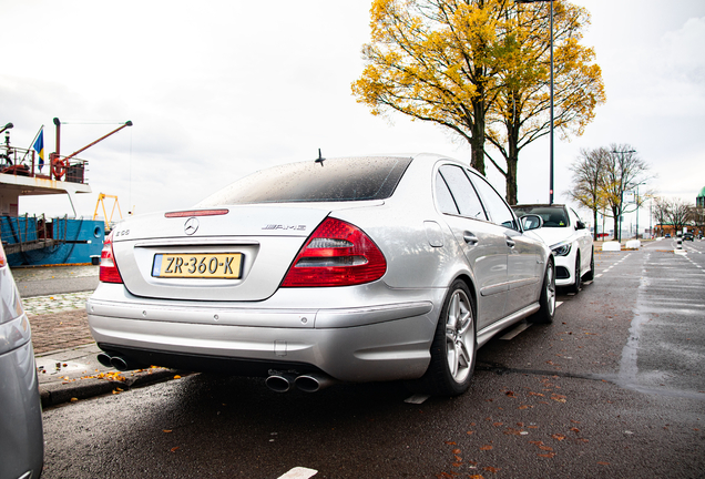 Mercedes-Benz E 55 AMG