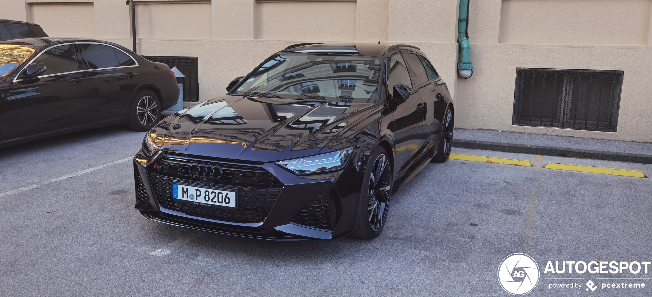 Audi RS6 Avant C8