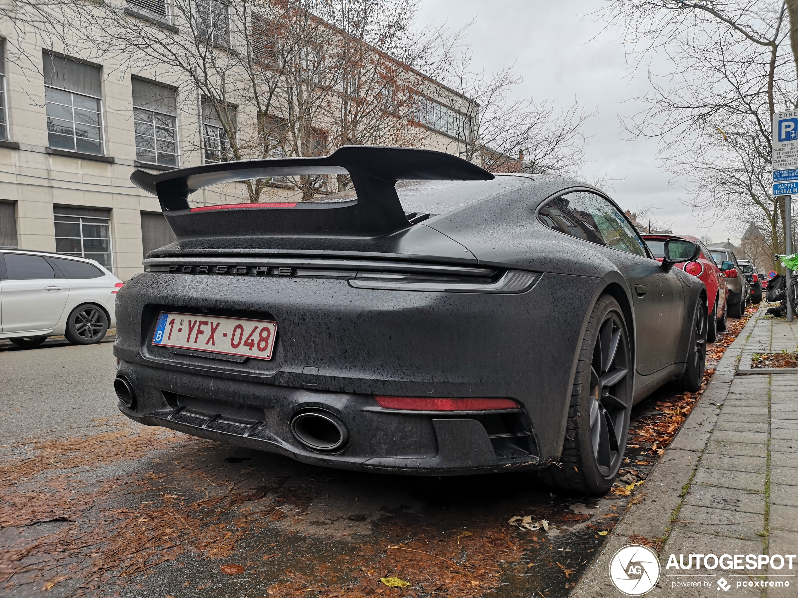 Porsche 992 Carrera 4S