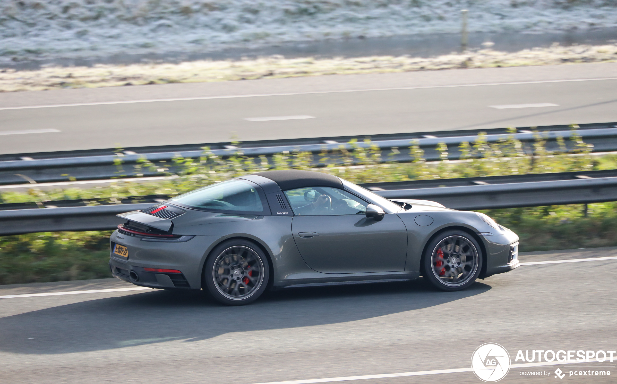 Porsche 992 Targa 4S