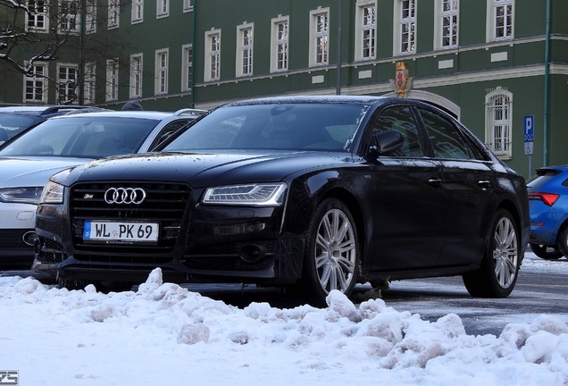 Audi S8 D4 Plus 2016