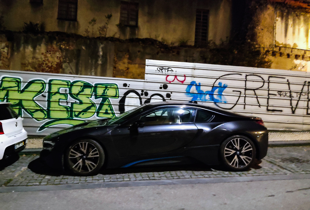 BMW i8