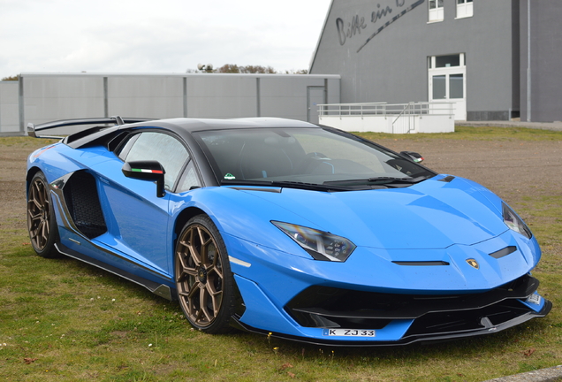 Lamborghini Aventador LP770-4 SVJ