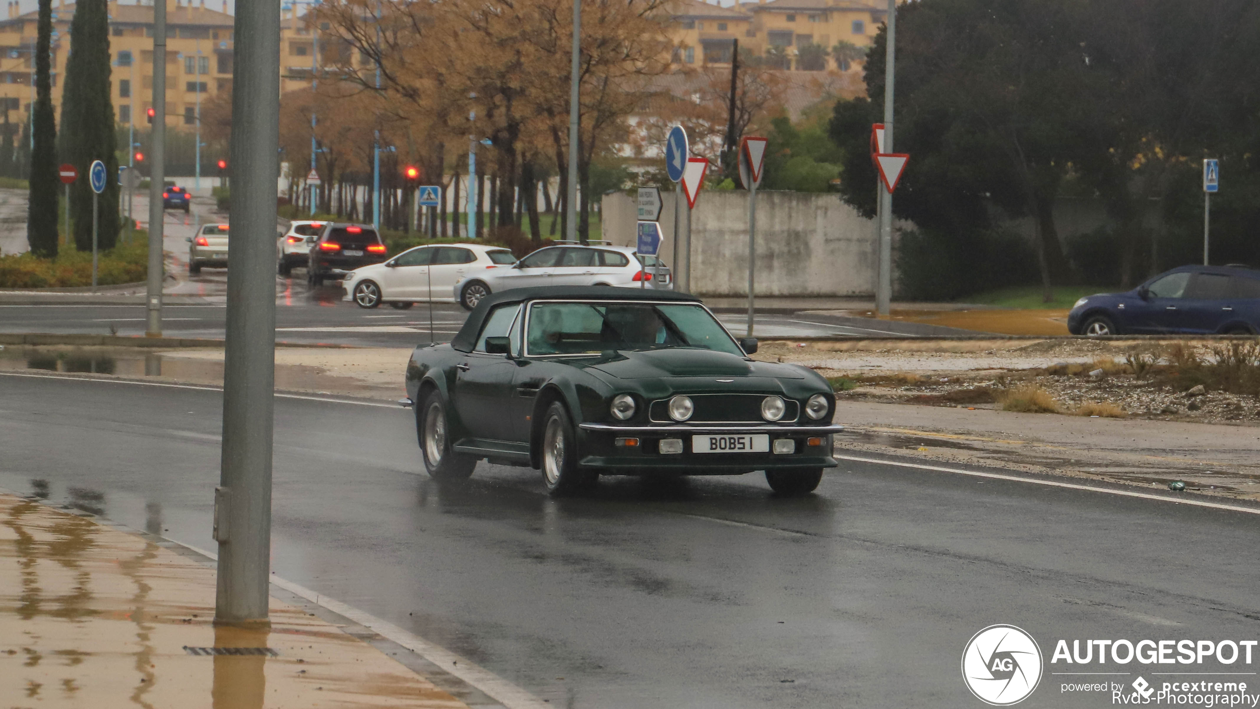 Aston Martin V8 Vantage Volante 1986-1989