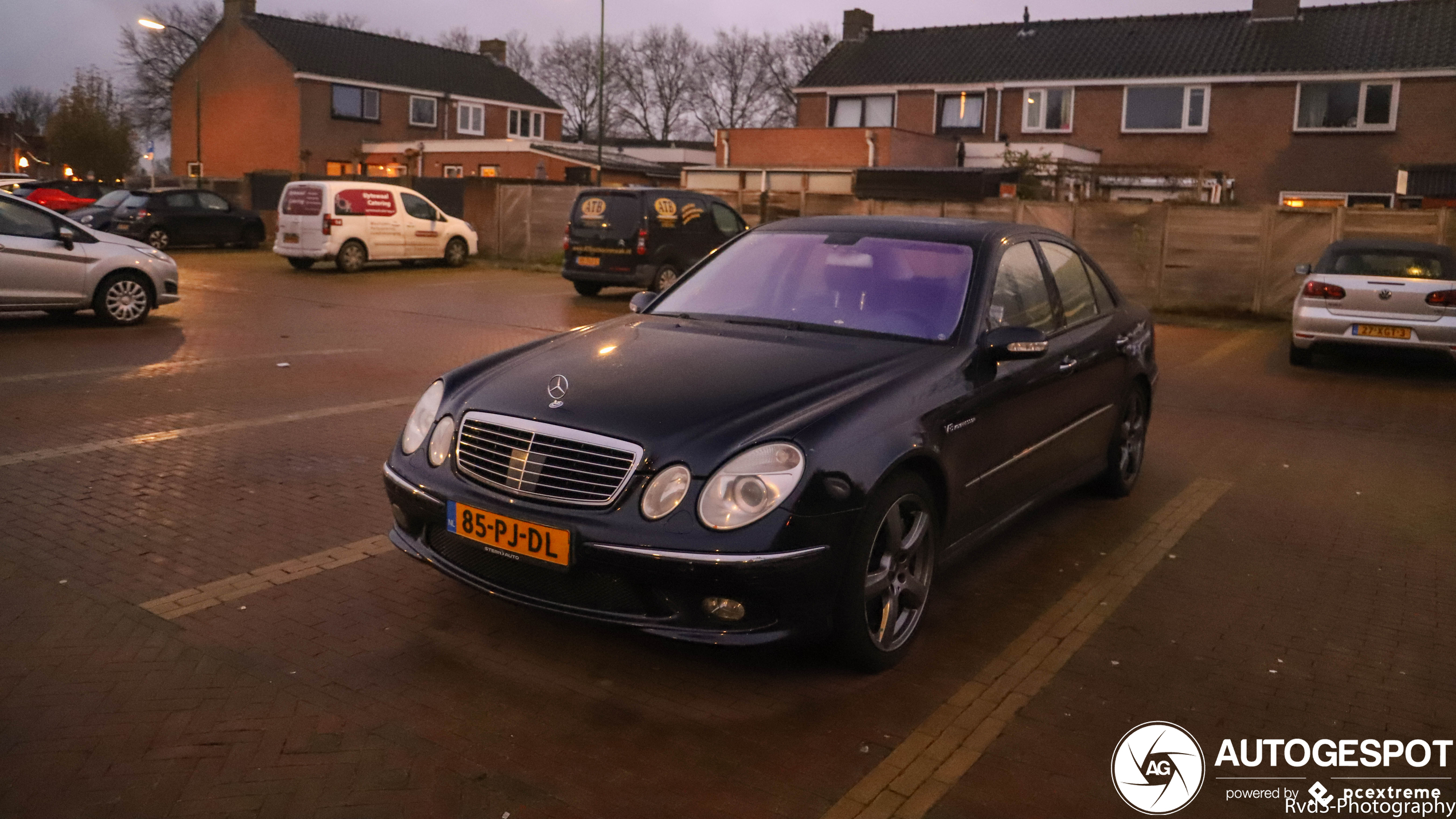 Mercedes-Benz E 55 AMG