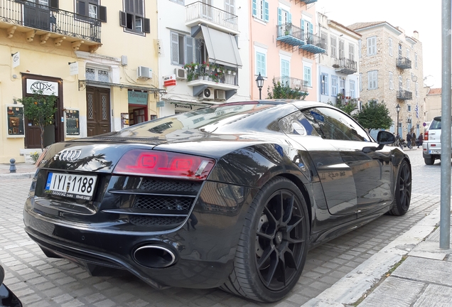 Audi R8 V10