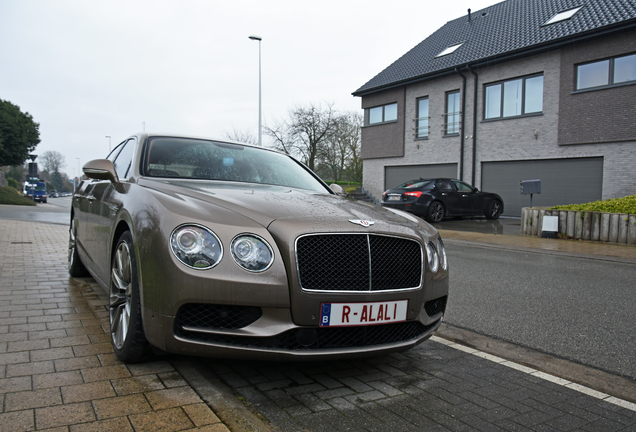 Bentley Flying Spur V8 S