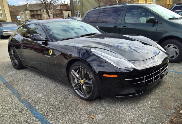 Ferrari FF