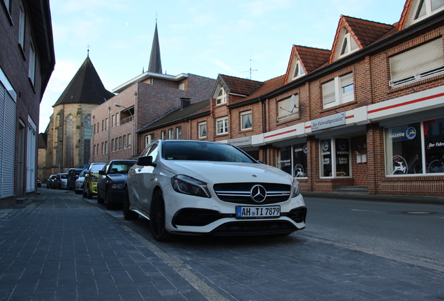 Mercedes-AMG A 45 W176 2015