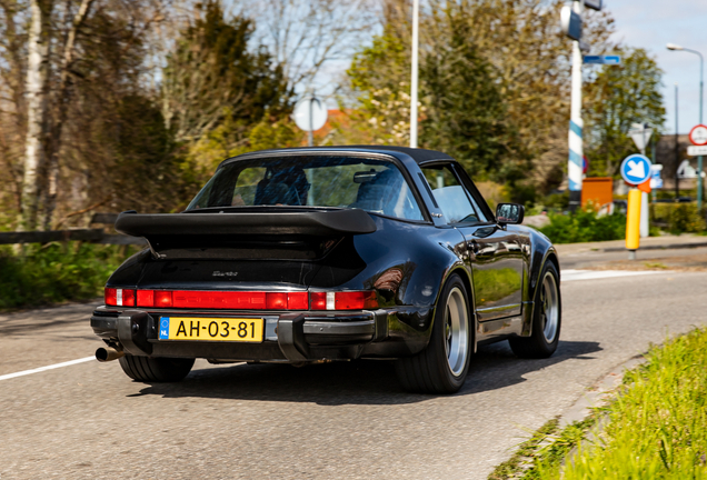 Porsche 930 Turbo Targa