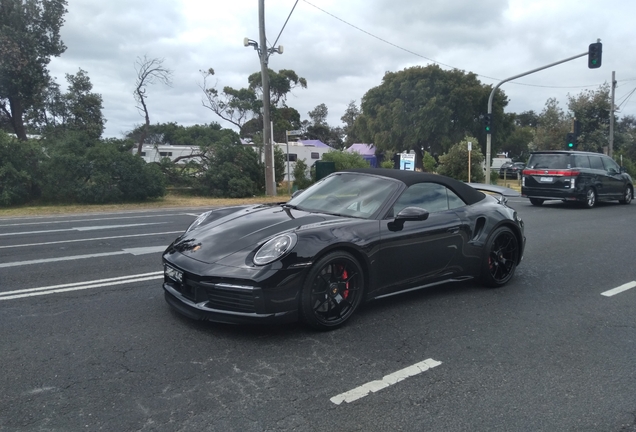 Porsche 992 Turbo Cabriolet