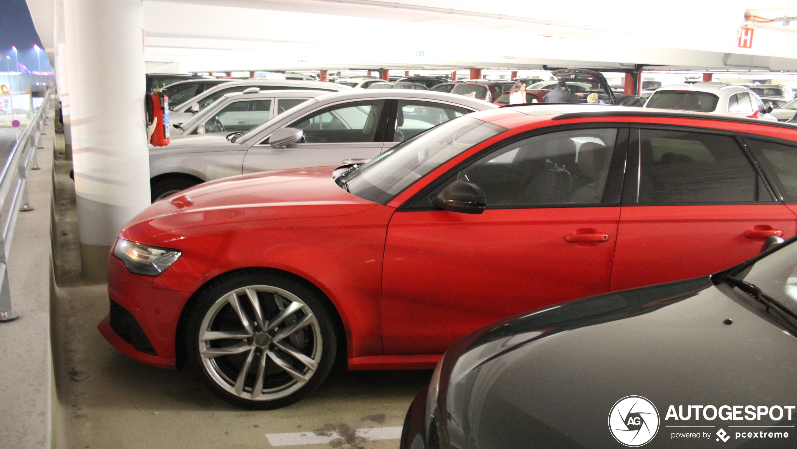 Audi RS6 Avant C7 2015