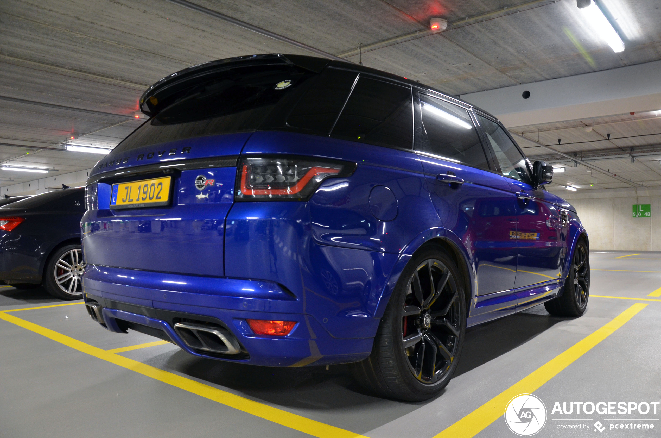 Land Rover Range Rover Sport SVR 2018 Carbon Edition