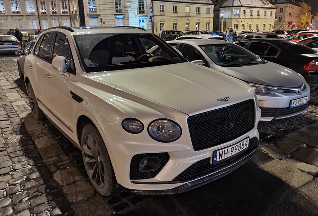 Bentley Bentayga V8 2021 First Edition