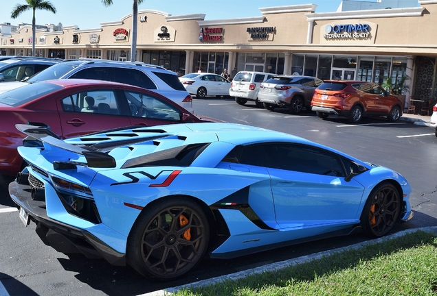 Lamborghini Aventador LP770-4 SVJ