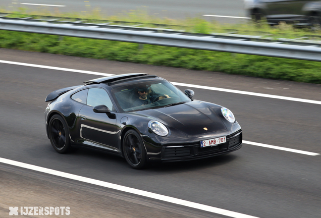 Porsche 992 Carrera S