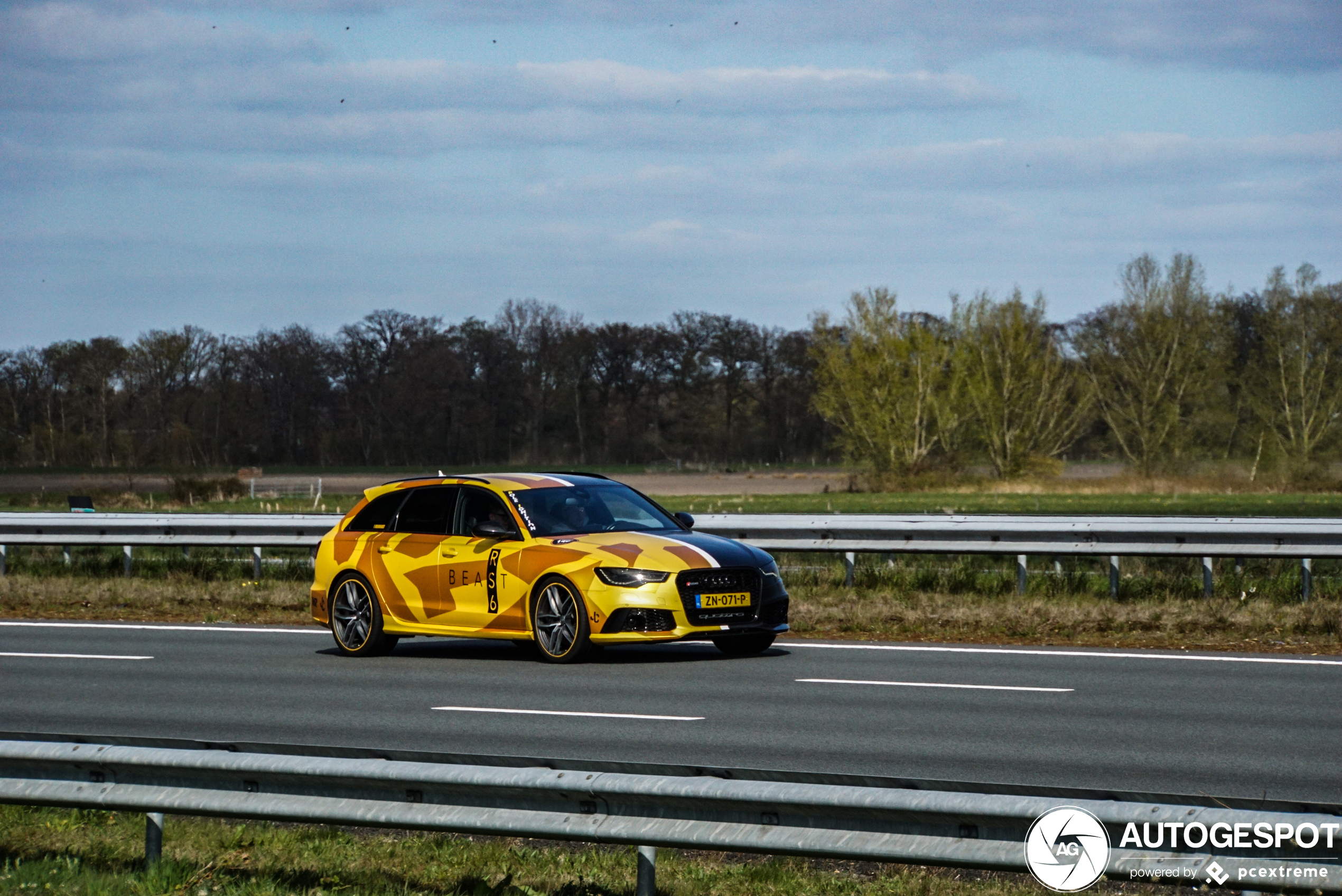 Audi RS6 Avant C7