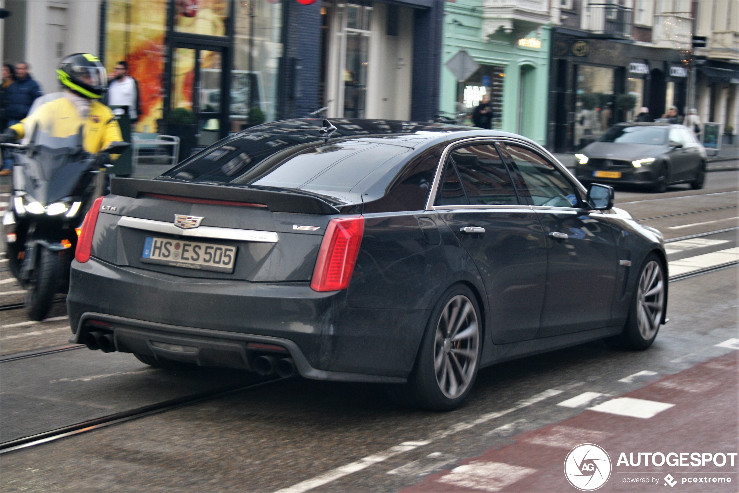 Cadillac CTS-V 2015