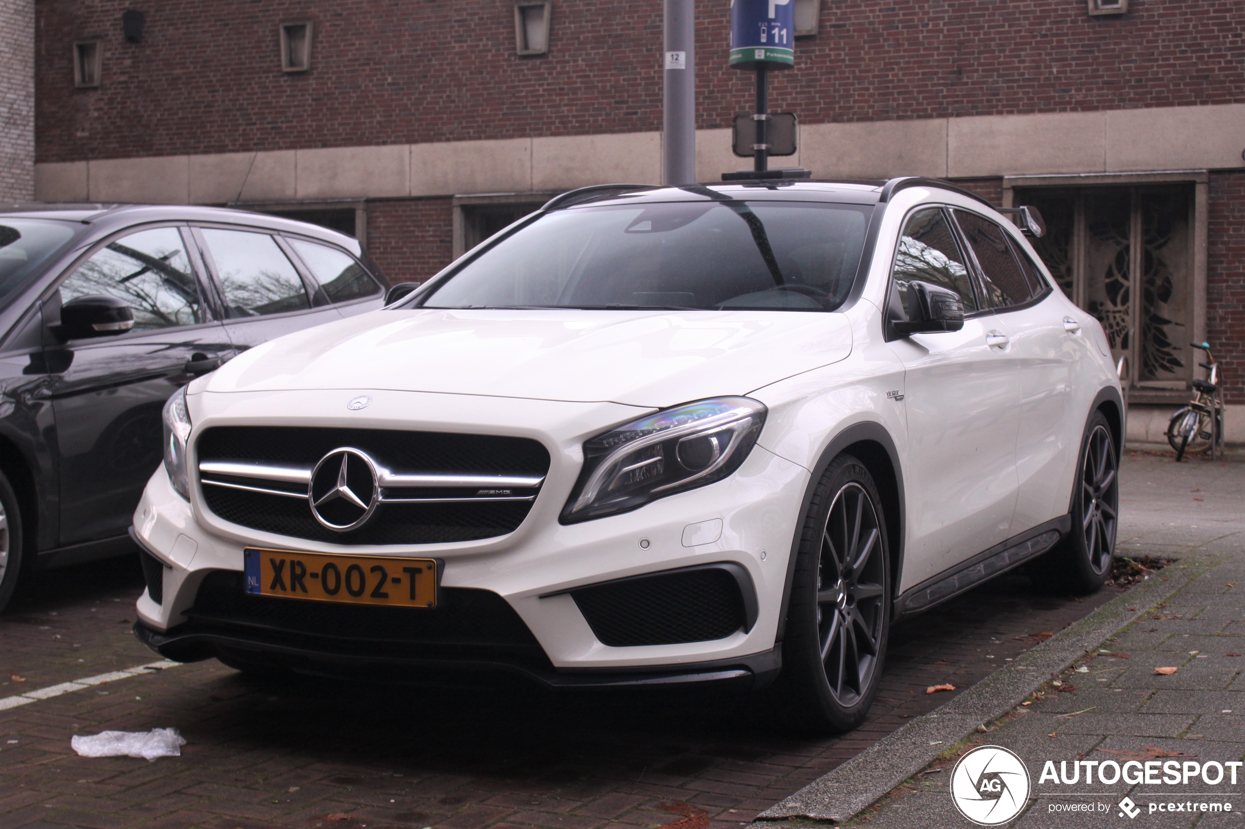 Mercedes-AMG GLA 45 X156