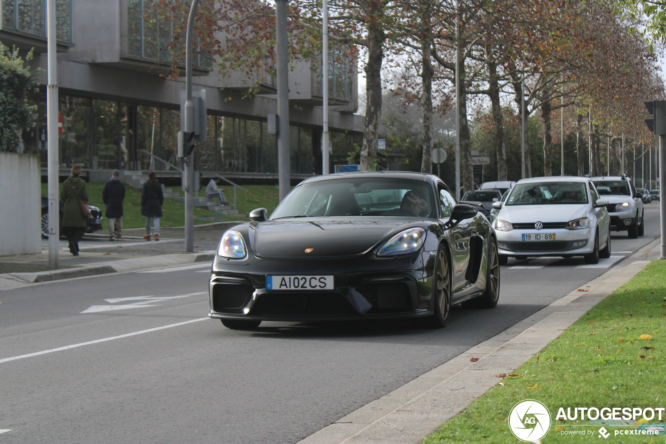 Porsche 718 Cayman GT4