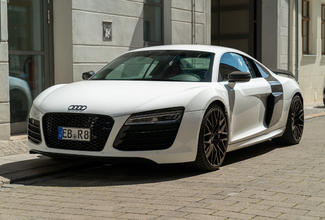 Audi R8 V10 2013