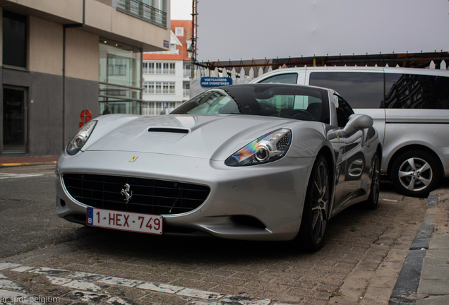 Ferrari California