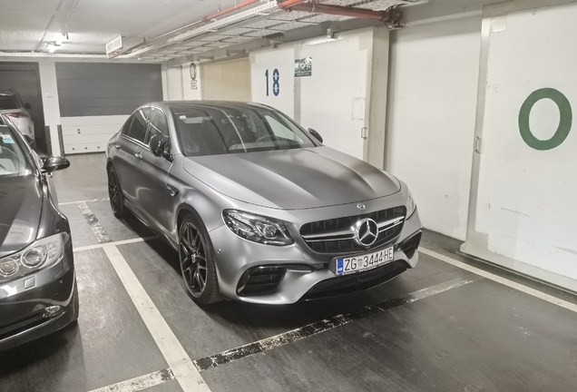 Mercedes-AMG E 63 S W213