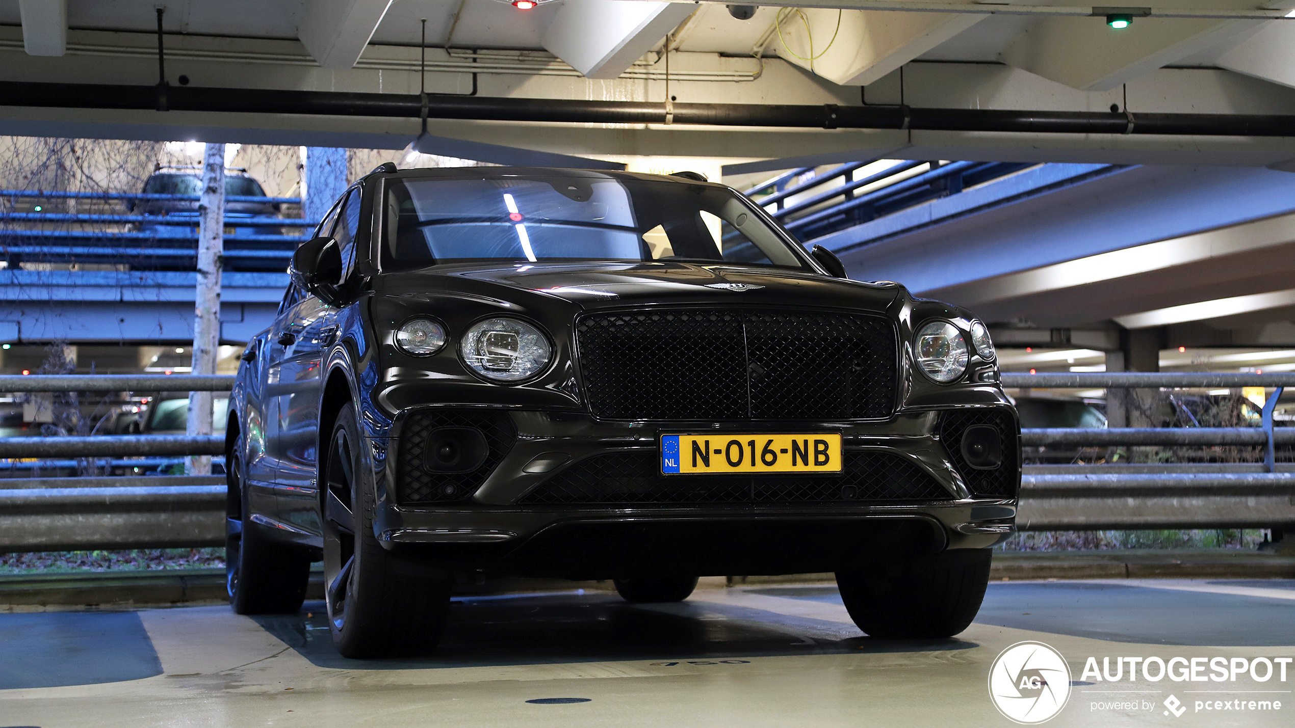 Bentley Bentayga V8 2021 First Edition