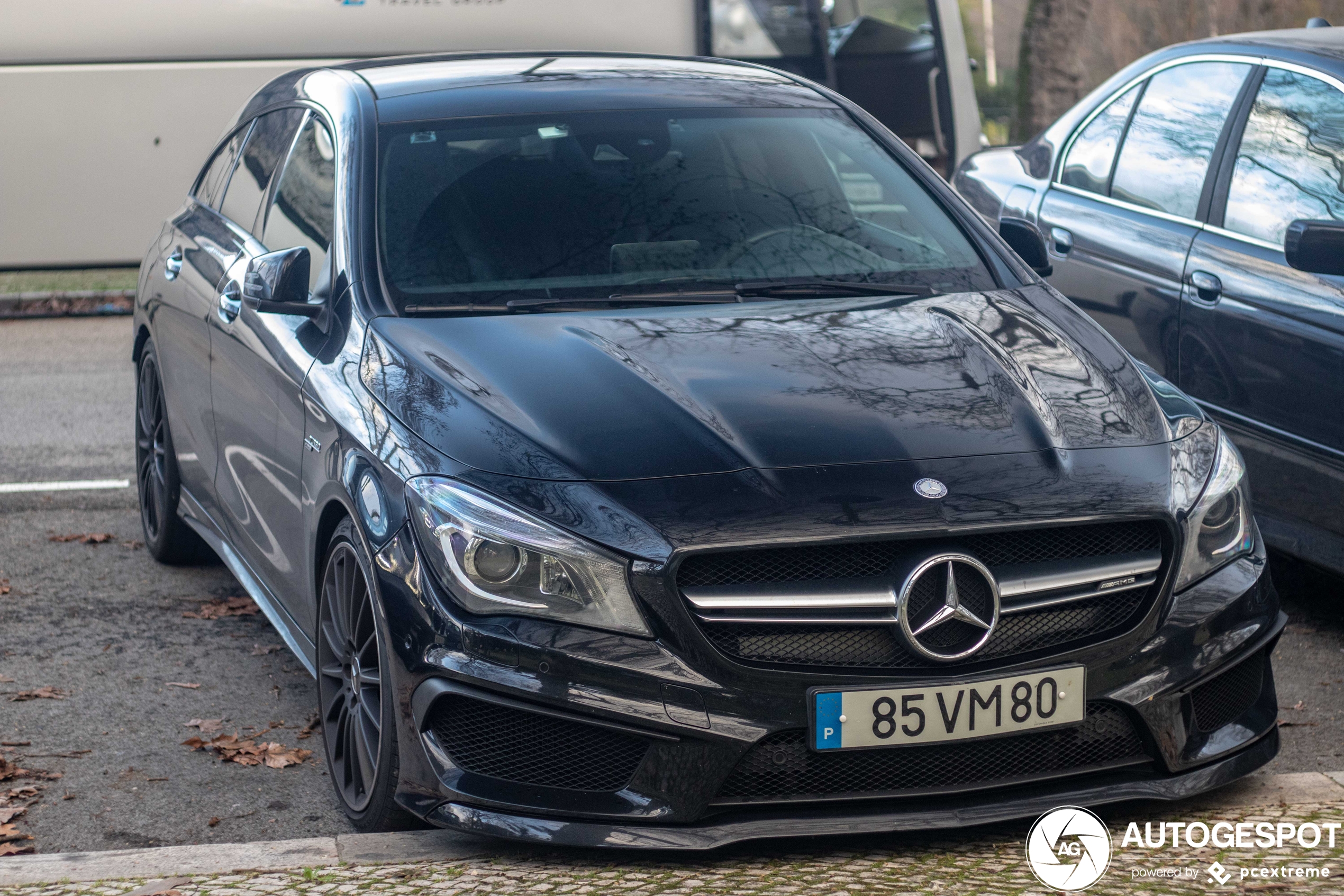 Mercedes-Benz CLA 45 AMG Shooting Brake