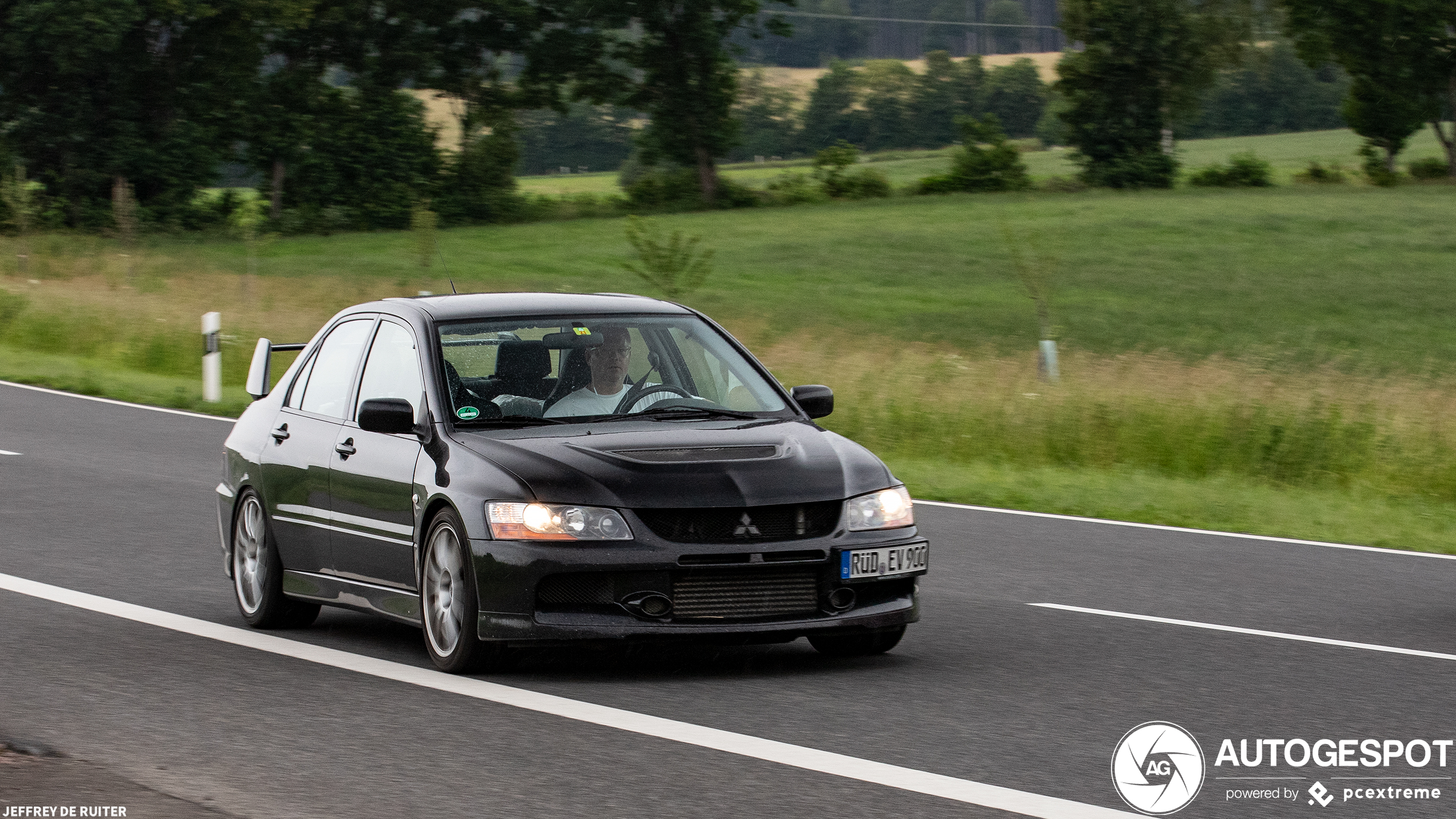 Mitsubishi Lancer Evolution IX