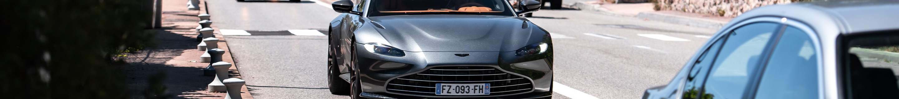 Aston Martin V8 Vantage Roadster 2020