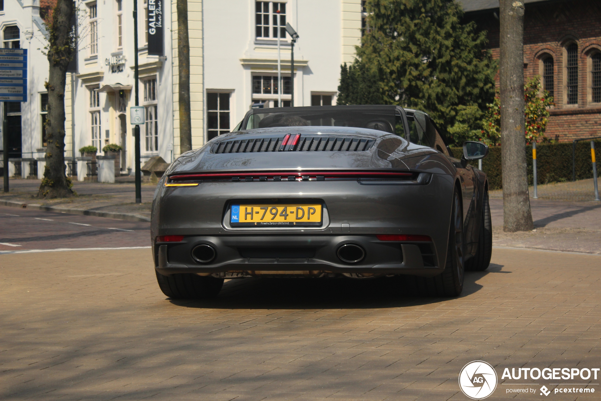 Porsche 992 Carrera S Cabriolet