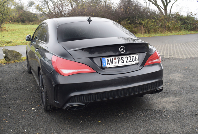 Mercedes-Benz CLA 45 AMG C117