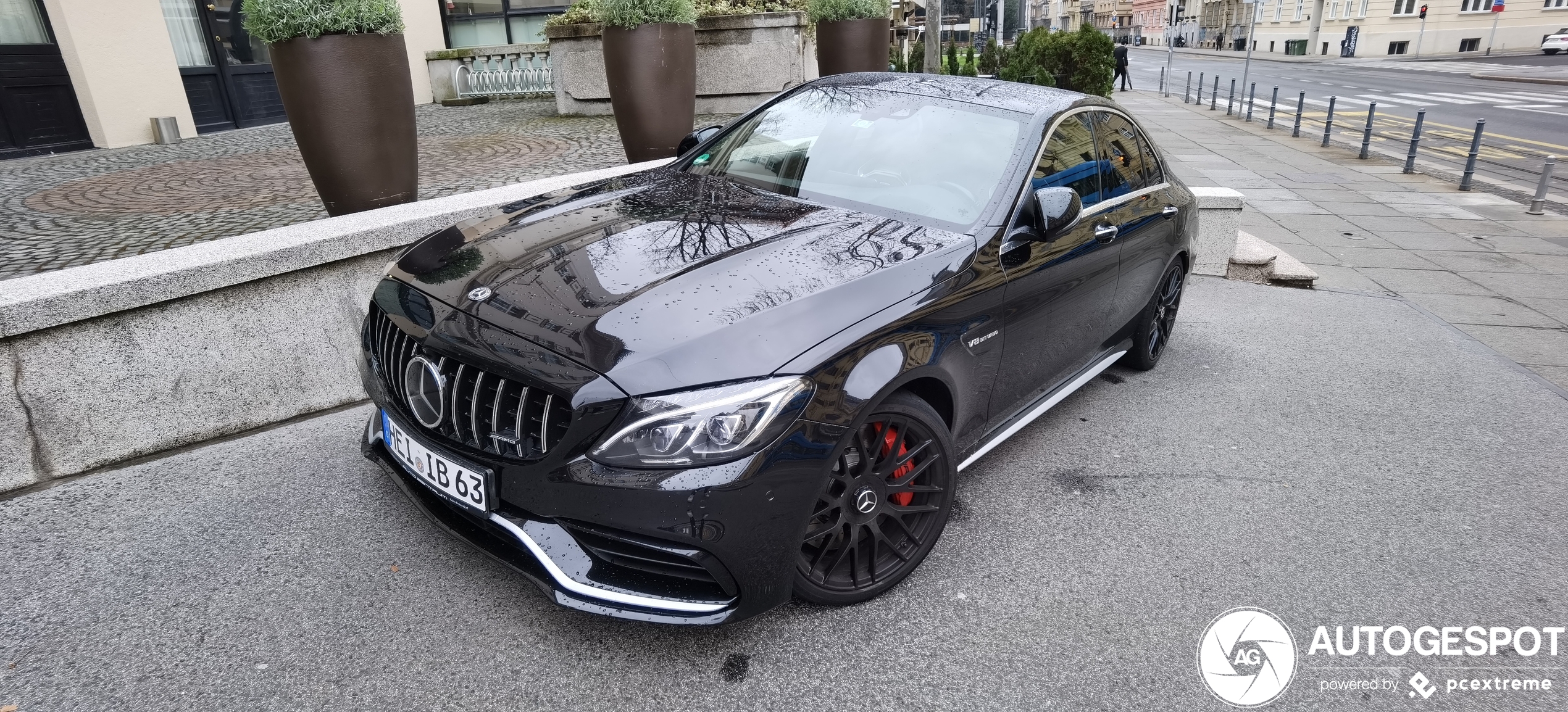 Mercedes-AMG C 63 S W205