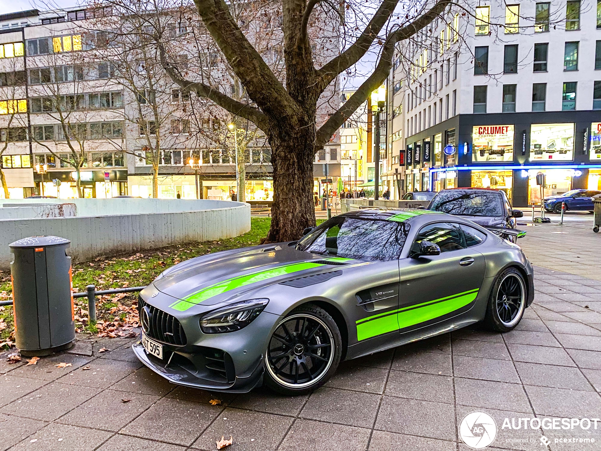 Mercedes-AMG GT R Pro C190